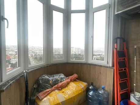 4 otaqlı yeni tikili - Badamdar q. - 171.2 m²