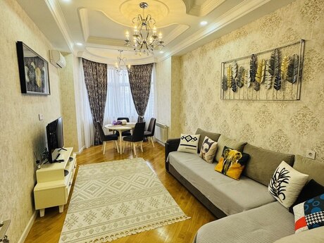 2-комн. новостройка - м. Шах Исмаил Хатаи - 70 м²