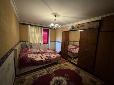 3 otaqlı köhnə tikili - Neftçilər m. - 62 m²
