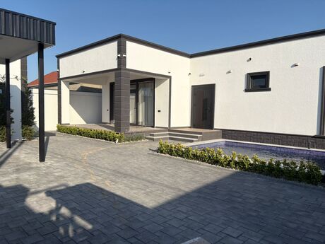 4 otaqlı həyət evi/bağ evi - Səbail r. - 140 m²