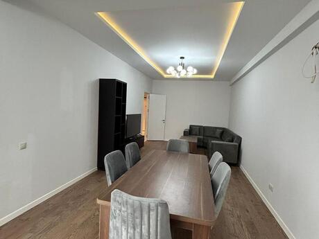 3 otaqlı yeni tikili - Bayıl q. - 150 m²