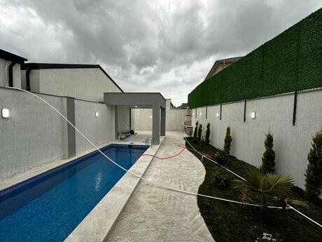 4 otaqlı həyət evi/bağ evi - Şüvəlan q. - 160 m²