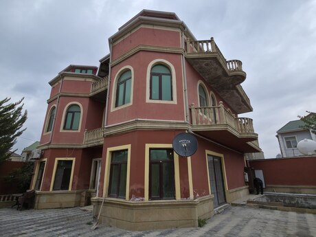 Elan №5952744 - Bakı, Masazır q., 6 otaqlı, 480 m², 3/3 mərtəbə