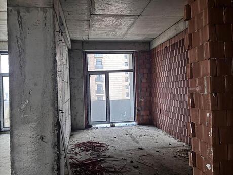 4 otaqlı yeni tikili - 28 May m. - 148.5 m²