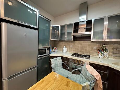 2-комн. новостройка - м. Шах Исмаил Хатаи - 60 м²