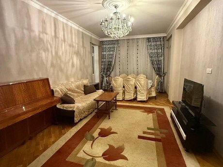 Объявление №5952972 - Баку, м. 20 января, 3-комн., 110 м², 14/18 этаж
