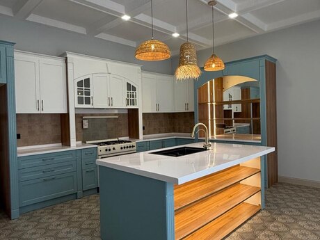 5 otaqlı həyət evi/bağ evi - Badamdar q. - 220 m²