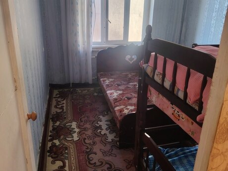 3 otaqlı köhnə tikili - Əhmədli m. - 80 m²