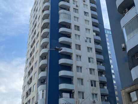 Объявление №5910966 - Баку, м. Низами, 2-комн., 100 м², 12/17 этаж