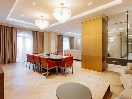 3 otaqlı yeni tikili - Ağ şəhər q. - 120 m²