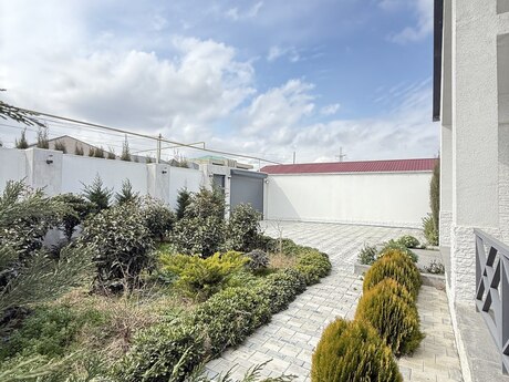 4 otaqlı həyət evi/bağ evi - Mərdəkan q. - 155 m²