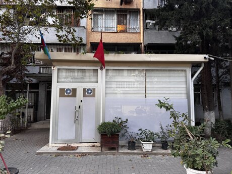Satılır 4 otaqlı ofis 64 m², Gənclik m.