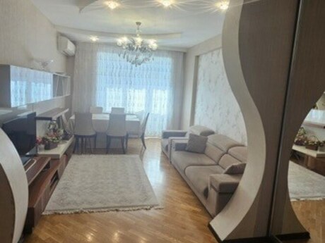 Satılır 3 otaqlı yeni tikili 81 m², 20 Yanvar m.