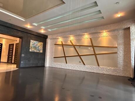 4 otaqlı yeni tikili - 28 May m. - 205 m²