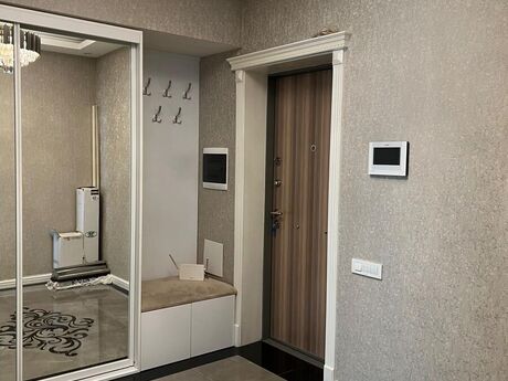 4 otaqlı yeni tikili - Əhmədli q. - 148 m²