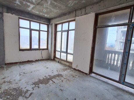3-комн. новостройка - м. Нариман Нариманов - 115 м²