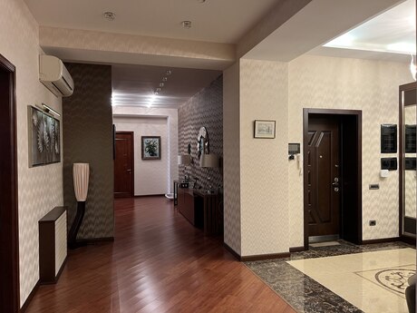 6-комнатная квартира, 371 м², Nizami: 1 250 000 ₼ 3