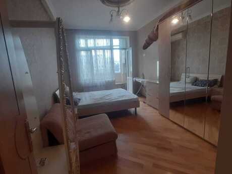 3-комнатная квартира, 105 м², İnşaatçılar: 275 000 ₼ 5
