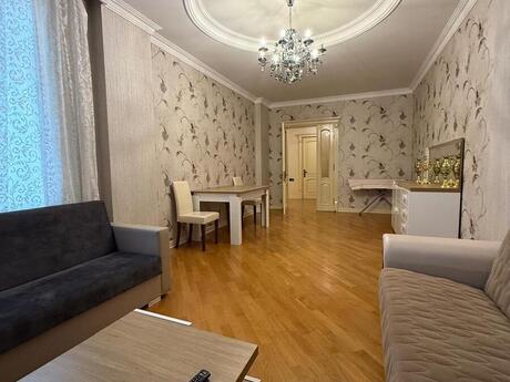 3 otaqlı yeni tikili - Elmlər Akademiyası m. - 125 m²