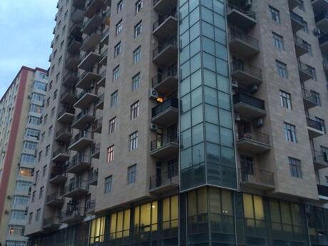 3 otaqlı yeni tikili - Elmlər Akademiyası m. - 125 m²