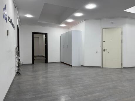 4 otaqlı ofis - Nərimanov r. - 250 m²