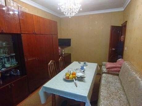 4 otaqlı köhnə tikili - İnşaatçılar m. - 120 m²