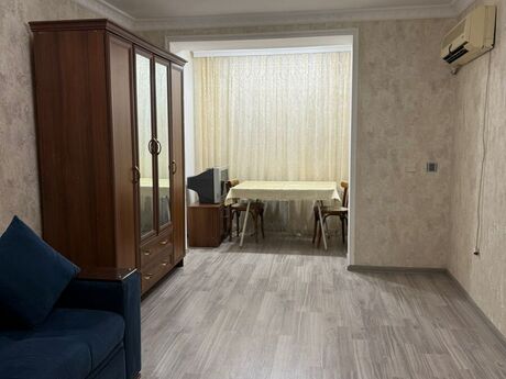 1 otaqlı köhnə tikili - Elmlər Akademiyası m. - 38 m²
