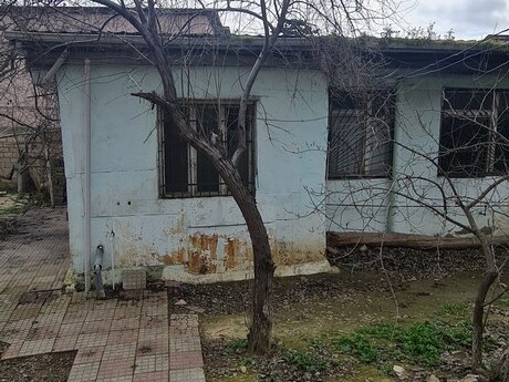 3 otaqlı həyət evi/bağ evi - Qaraçuxur q. - 100 m²