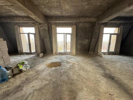 4 otaqlı yeni tikili - Ağ şəhər q. - 147 m²