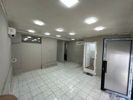 Obyekt - İnşaatçılar m. - 60 m²
