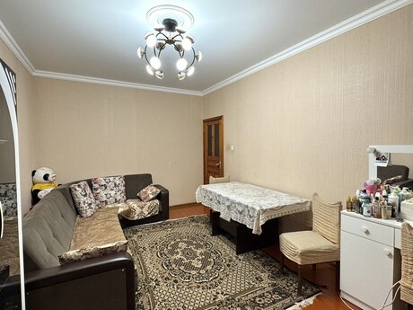 3 otaqlı köhnə tikili - Xalqlar Dostluğu m. - 80 m²