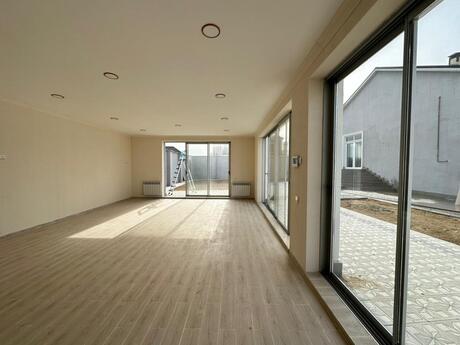 4-комн. дом/дача - пос. Тюркан - 340 м²
