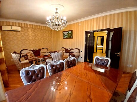 Elan №5954896 - Bakı, Qara Qarayev m., 3 otaqlı, 135 m², 3/17 mərtəbə