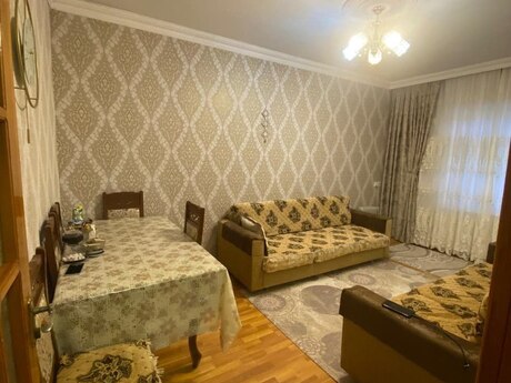 3 otaqlı köhnə tikili - Yeni Günəşli q. - 90 m²