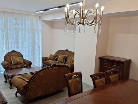 Kirayə 4 otaqlı mənzil, 180 m², Grand Hayat: 2 200 ₼/ay 5