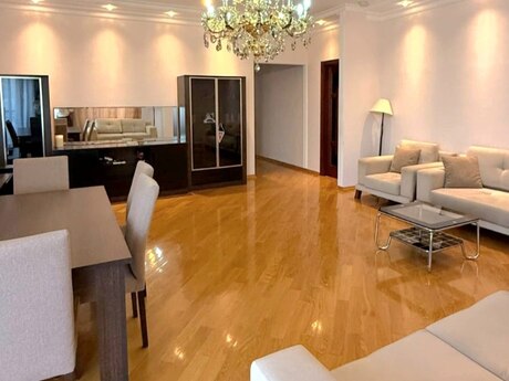 4 otaqlı yeni tikili - Nizami m. - 183 m²