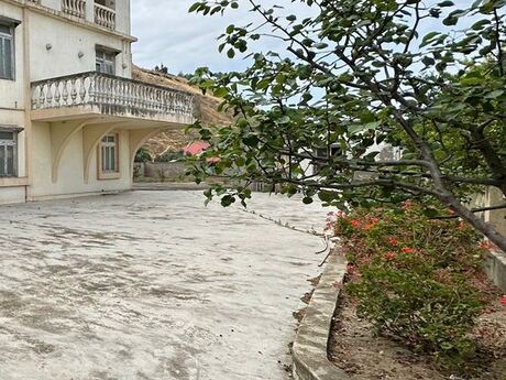 Elan №5955128 - Bakı, Qaraçuxur q., 6 otaqlı, 600 m²