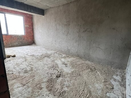 4 otaqlı yeni tikili - Xətai r. - 155 m²