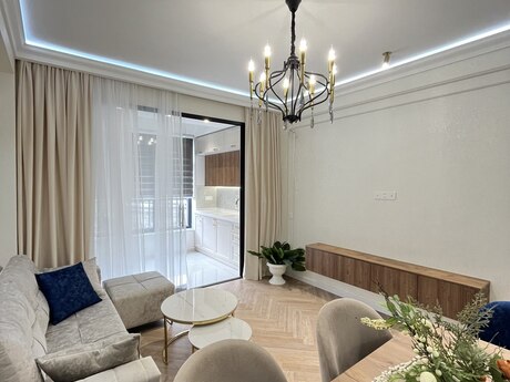 3 otaqlı yeni tikili - 28 May m. - 85 m²