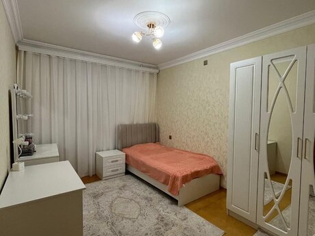 5 otaqlı köhnə tikili - Xalqlar Dostluğu m. - 120 m²