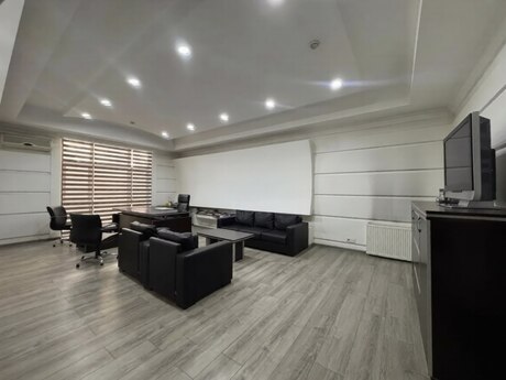 6 otaqlı ofis - Gənclik m. - 320 m²
