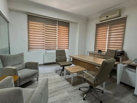 Elan №5955574 - Bakı, Gənclik m., 6 otaqlı, 320 m²