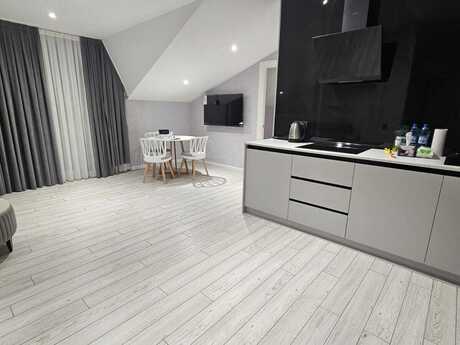 Elan №5955524 - Bakı, Nizami m., 2 otaqlı, 75 m², 14/14 mərtəbə