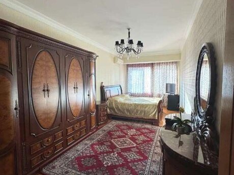 4 otaqlı mənzil, 190 m², Nərimanov: 480 000 ₼ 2