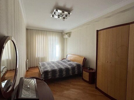 4 otaqlı mənzil, 190 m², Nərimanov: 480 000 ₼ 3