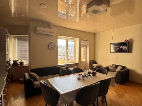 4 otaqlı mənzil, 190 m², Nərimanov: 480 000 ₼ 5