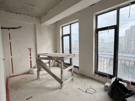 2 otaqlı yeni tikili - Azadlıq Prospekti m. - 71 m²