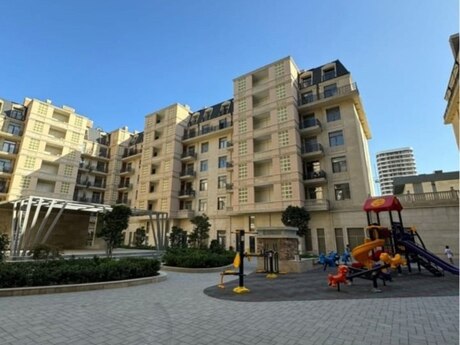 4 otaqlı yeni tikili - Ağ şəhər q. - 147 m²