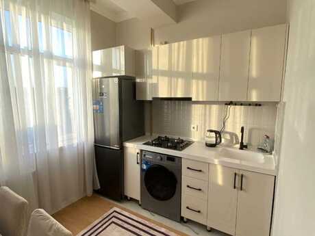 Elan №5955650 - Bakı, Yasamal q., 1 otaqlı, 40 m², 7/9 mərtəbə