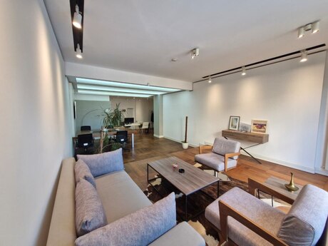 Elan №5955574 - Bakı, Gənclik m., 6 otaqlı, 320 m²